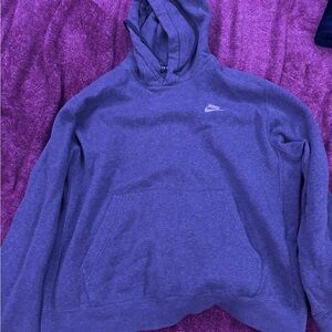Nike Men's gray Hoodie Sweater
